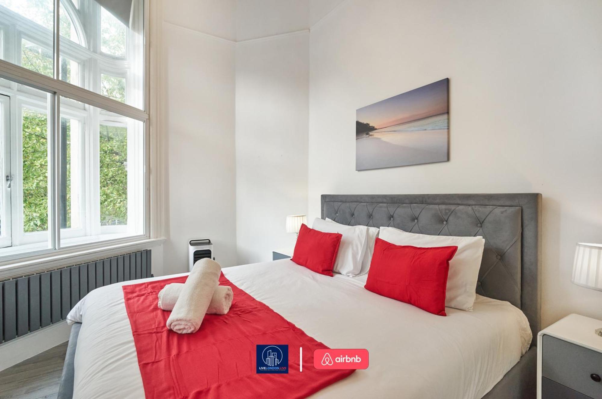 Last-Minute Specials L Sleeps Up To 4 Guests L One-Bedroom Apartment With King Bed And High Ceilings Near Camden By Live London Short Lets & Serviced Accommodation Esterno foto